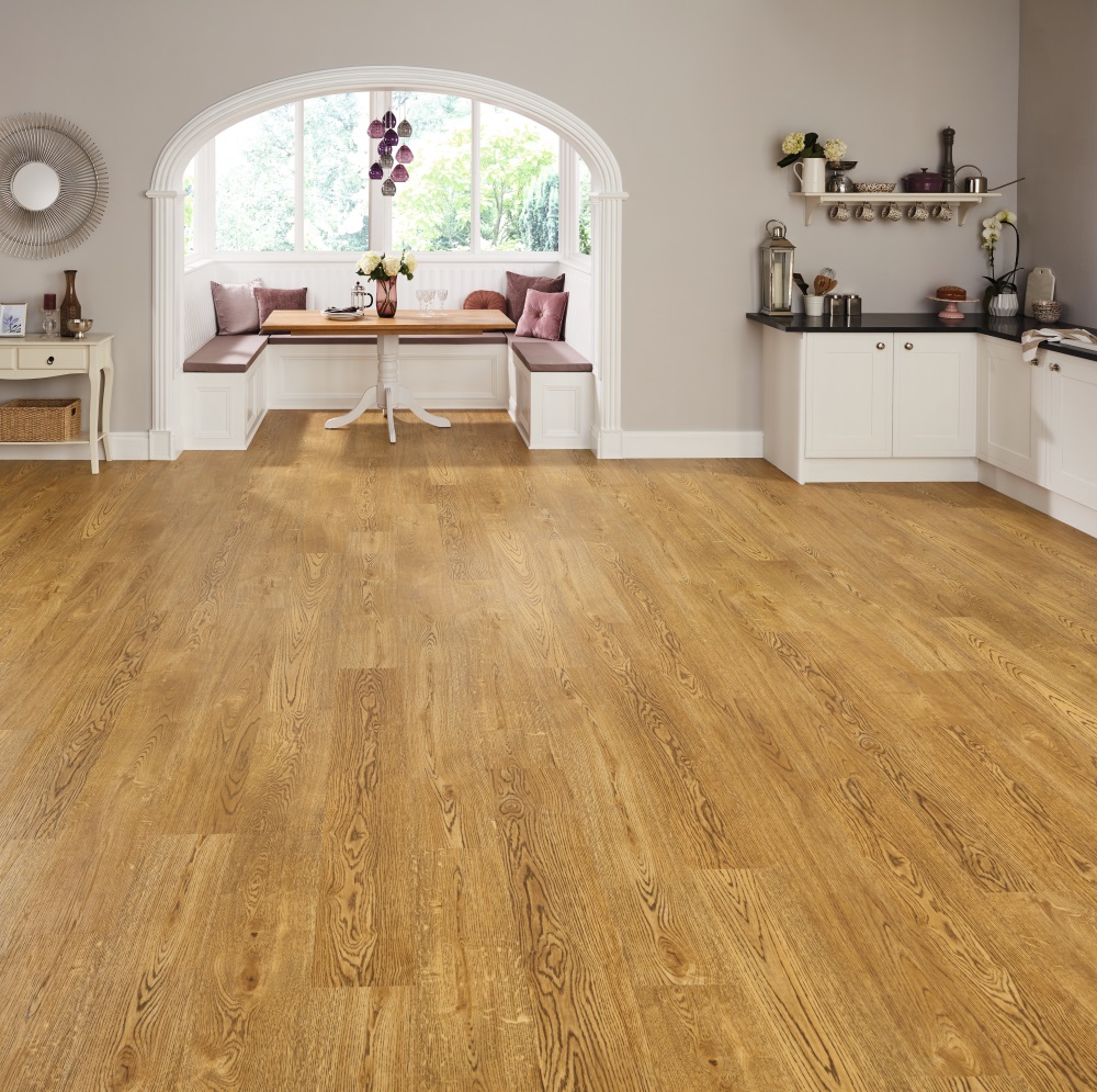 Karndean Korlok English Character Oak RKP8115 Vinyl Flooring