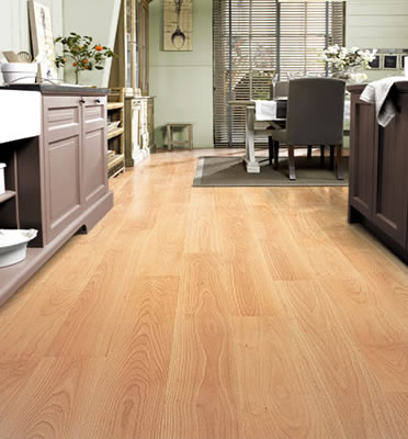 Quickstep Perspective Varnished Beech Planks UF866 ...